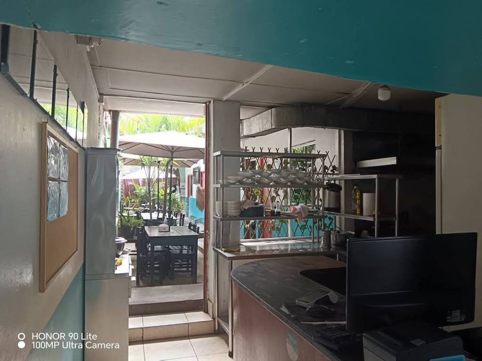 Casa con terreno en La Banda de Shilcayo, San Martín — foto 3